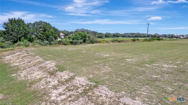 48 Post Oak Run, Inez, TX 77968