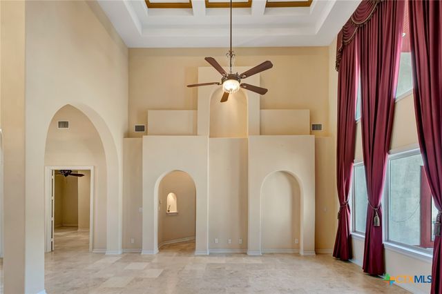 48 Post Oak Run, Inez, TX 77968