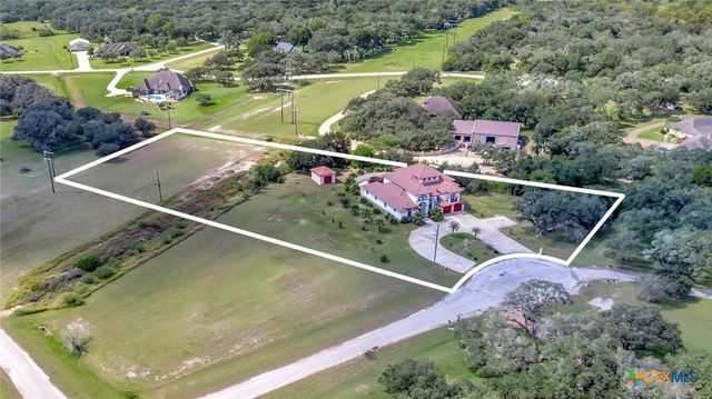 48 Post Oak Run, Inez, TX 77968