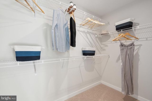 3523 DEAN DR, Hyattsville, MD 20782