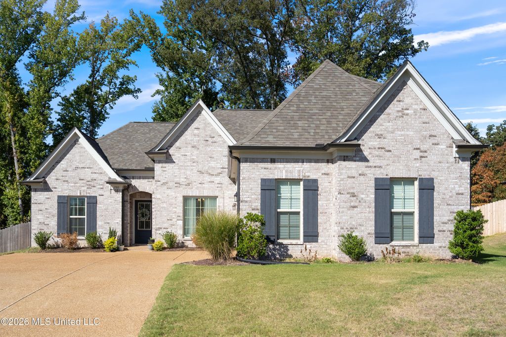 1703 Benton Drive, Nesbit, MS 38651 — photo 2