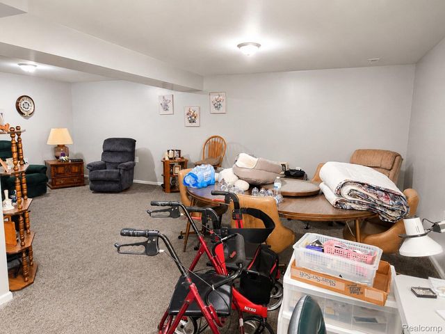 1884 Egret Pointe, Genoa Township, MI 48843