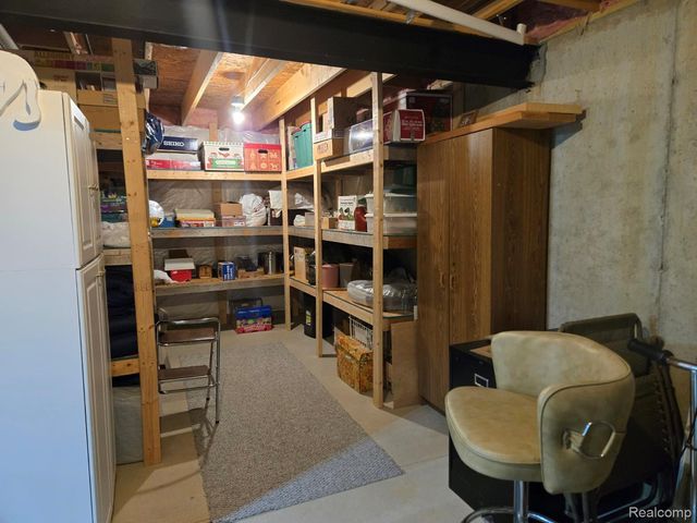 1884 Egret Pointe, Genoa Township, MI 48843