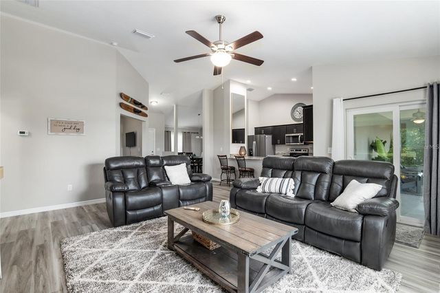 9947 SE 117TH STREET ROAD, Belleview, FL 34420