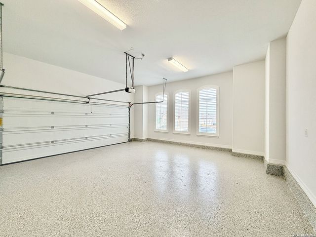 4051 WOOD CRK, San Antonio, TX 78257