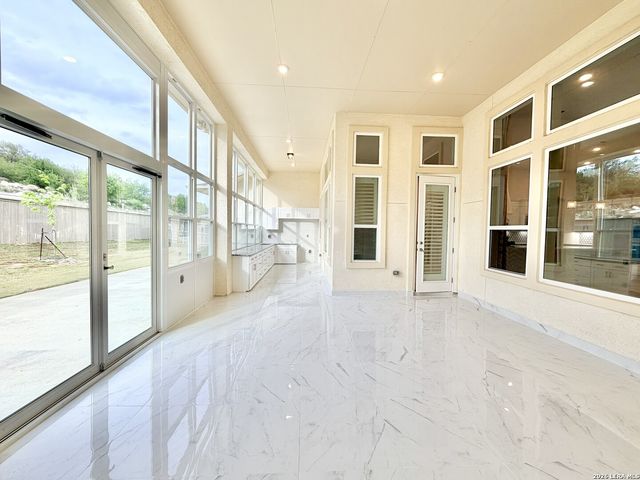 4051 WOOD CRK, San Antonio, TX 78257