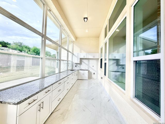 4051 WOOD CRK, San Antonio, TX 78257