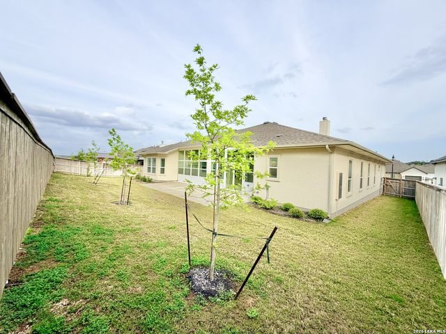 4051 WOOD CRK, San Antonio, TX 78257