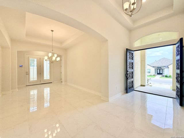 4051 WOOD CRK, San Antonio, TX 78257
