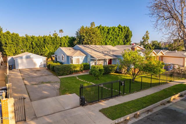 6514 Mammoth Avenue, Los Angeles, CA 91401