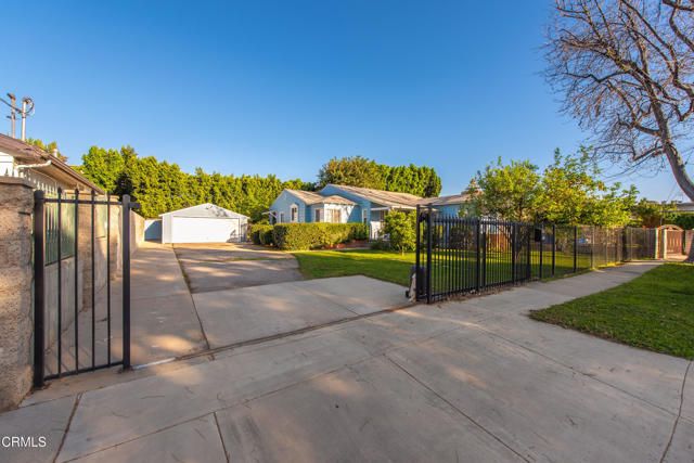 6514 Mammoth Avenue, Los Angeles, CA 91401