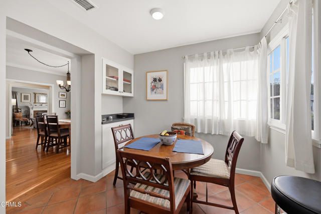 6514 Mammoth Avenue, Los Angeles, CA 91401