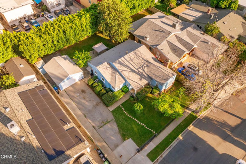 6514 Mammoth Avenue, Los Angeles, CA 91401