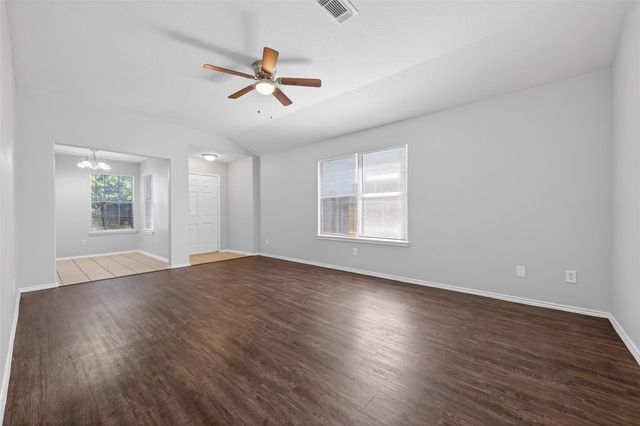 7327 Winter Song Drive, Magnolia, TX 77354