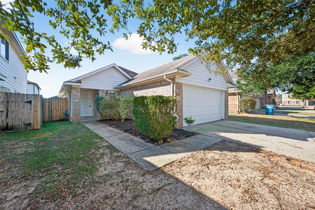 7327 Winter Song Drive, Magnolia, TX 77354
