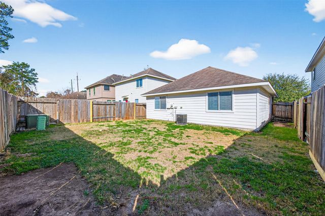 7327 Winter Song Drive, Magnolia, TX 77354