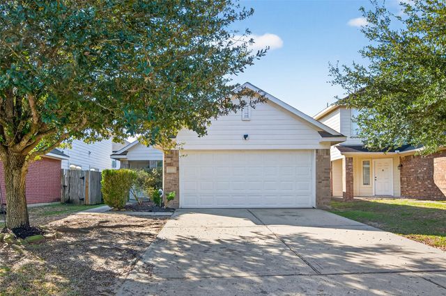 7327 Winter Song Drive, Magnolia, TX 77354