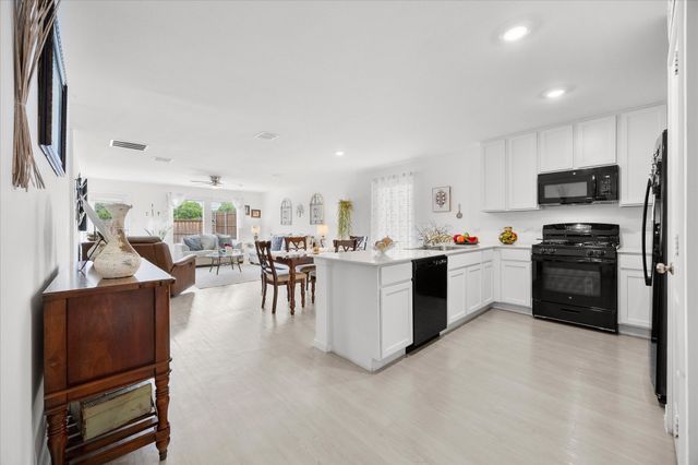 1416 Showdown Lane, Crandall, TX 75114