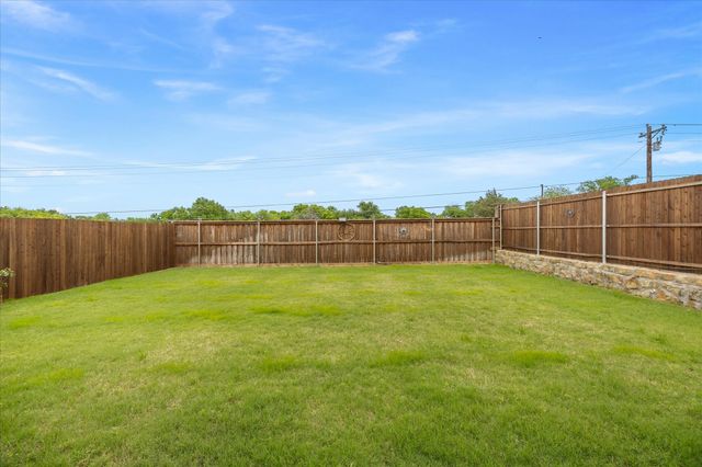 1416 Showdown Lane, Crandall, TX 75114
