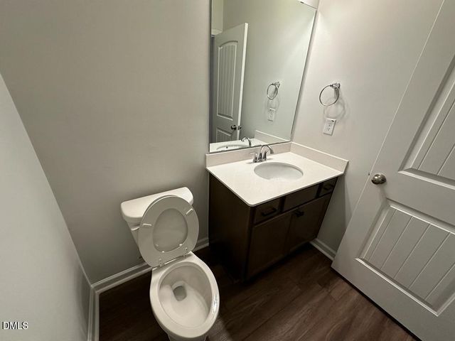 989 Parkstone Towne Blvd Boulevard, Knightdale, NC 27545