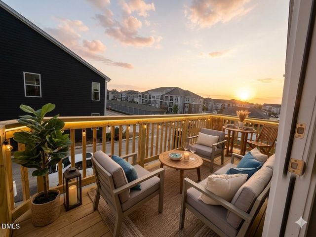 989 Parkstone Towne Blvd Boulevard, Knightdale, NC 27545