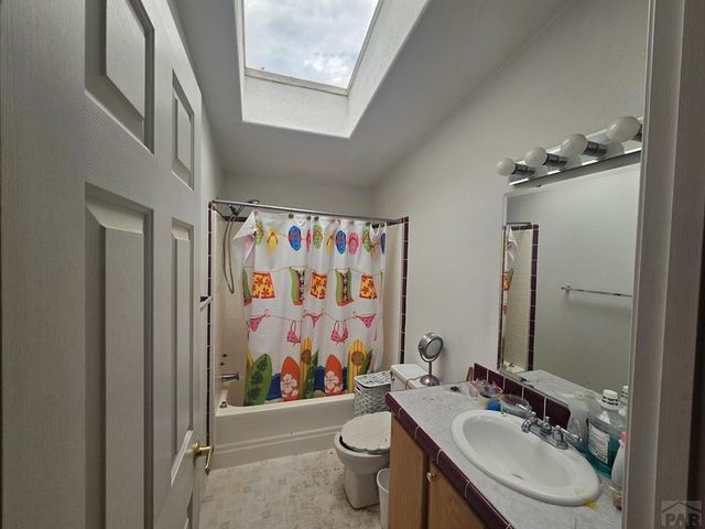 1702 Willow St, Canon City, CO 81212