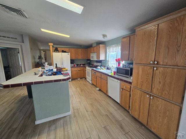 1702 Willow St, Canon City, CO 81212