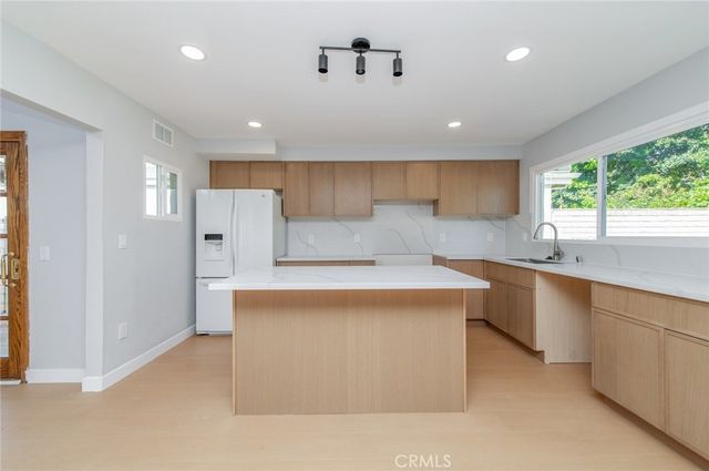 19412 Sierra Chula, Irvine, CA 92603