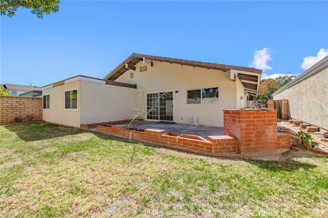 19412 Sierra Chula, Irvine, CA 92603