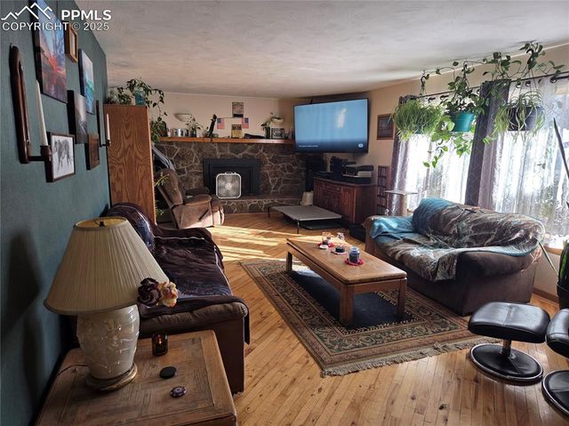 2822 Valley Hi Avenue, Colorado Springs, CO 80910