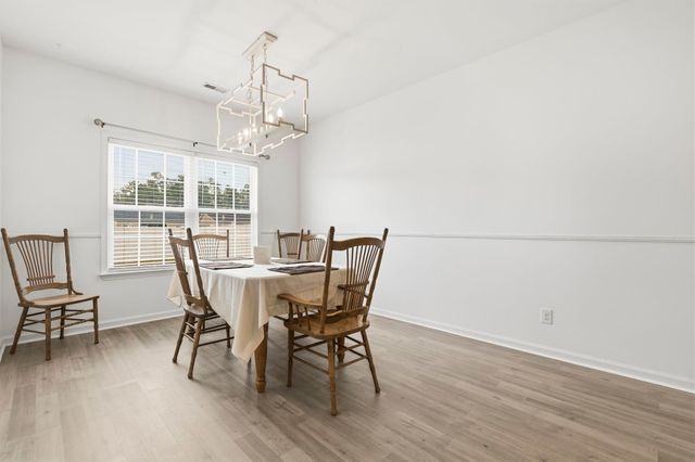 608 Chiswick Dr., Conway, SC 29526