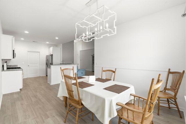 608 Chiswick Dr., Conway, SC 29526