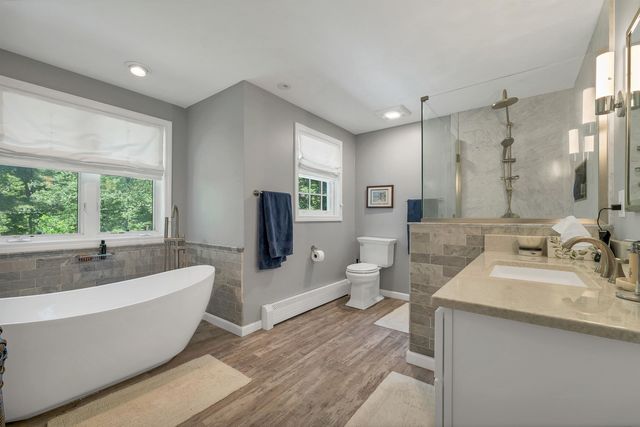 76 Marblehead Road, Windham, NH 03087