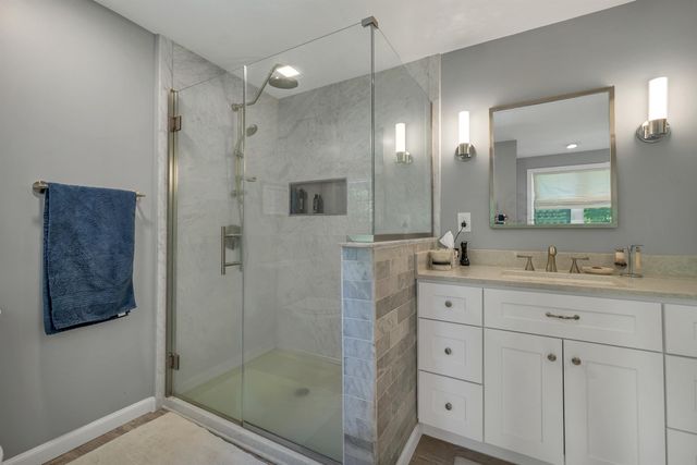 76 Marblehead Road, Windham, NH 03087