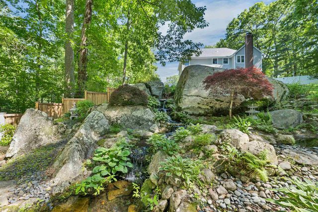76 Marblehead Road, Windham, NH 03087