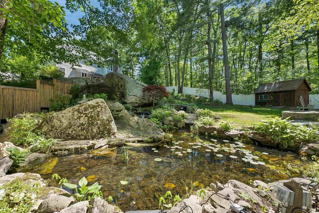 76 Marblehead Road, Windham, NH 03087