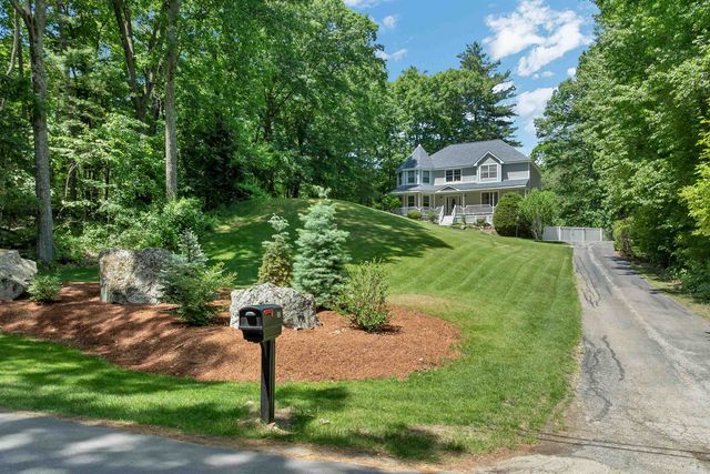 76 Marblehead Road, Windham, NH 03087