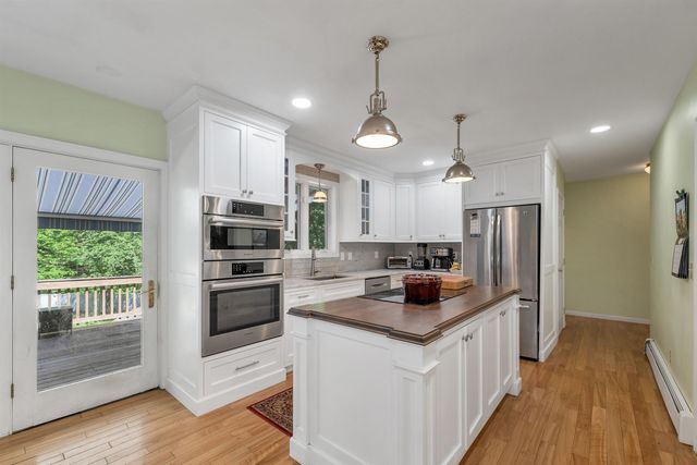 76 Marblehead Road, Windham, NH 03087