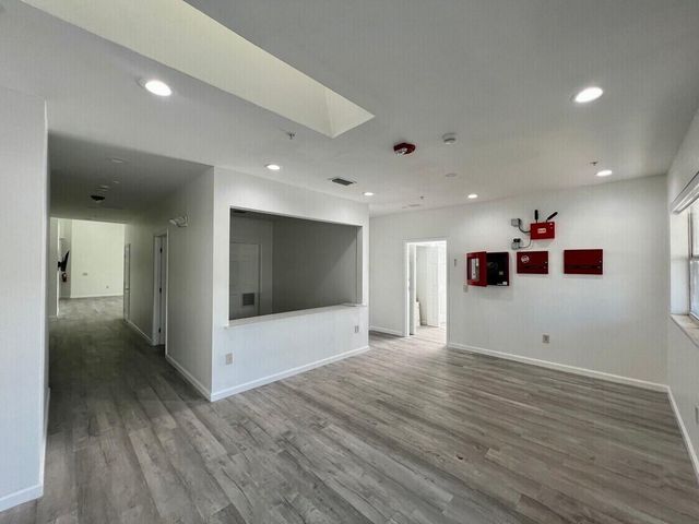 1020 N Riverside Drive, Pompano Beach, FL 33062