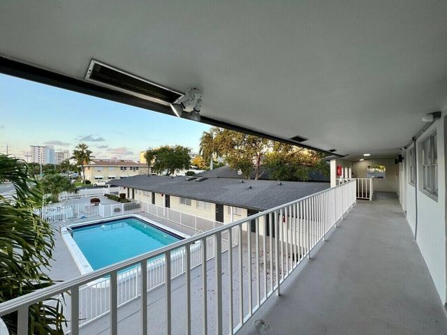 1020 N Riverside Drive, Pompano Beach, FL 33062