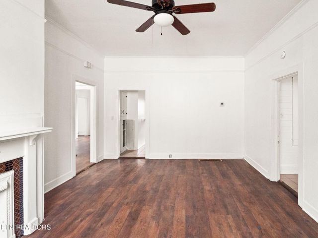 317 Aden St, Paris, TN 38242