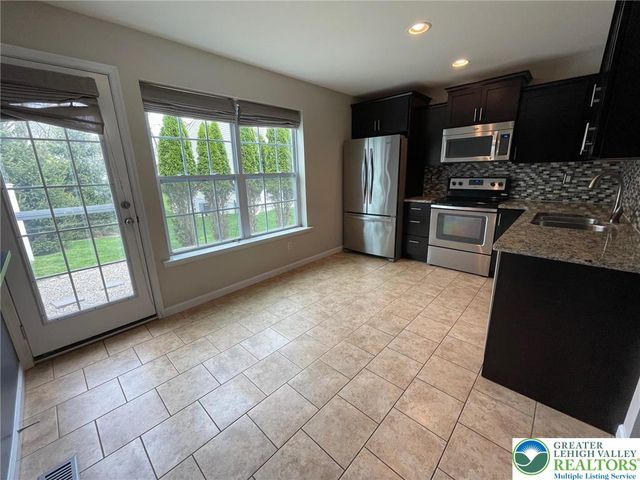 304 Central Park Avenue, Bethlehem City, PA 18018