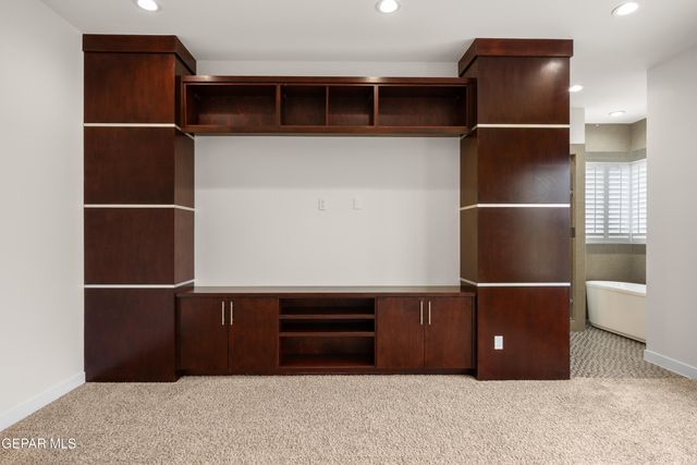 1716 Old Paint Drive, El Paso, TX 79911