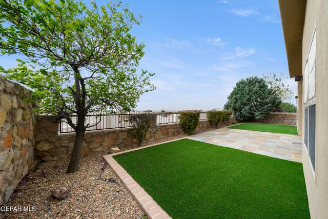 1716 Old Paint Drive, El Paso, TX 79911