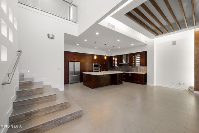 1716 Old Paint Drive, El Paso, TX 79911