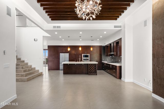 1716 Old Paint Drive, El Paso, TX 79911