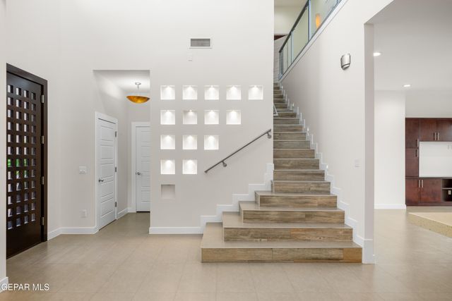 1716 Old Paint Drive, El Paso, TX 79911