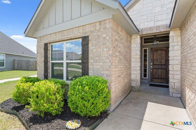 8203 Quiet Hollow Drive, Temple, TX 76502