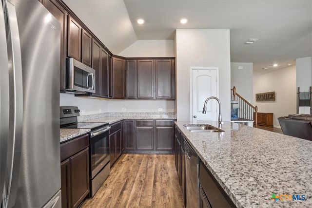 8203 Quiet Hollow Drive, Temple, TX 76502