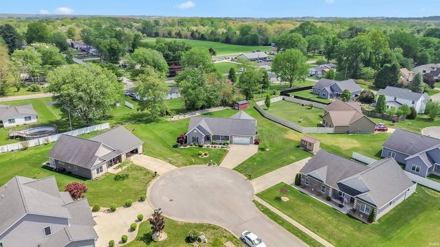 3901 W Geranium Lane, Bloomington, IN 47404